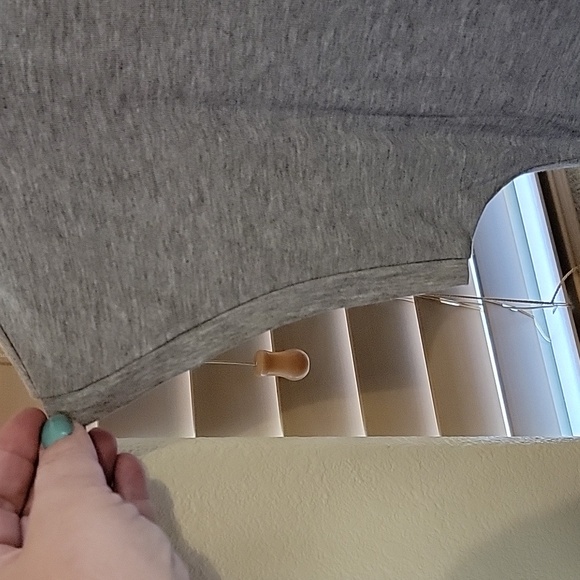 Apt. 9 women's XL sparkle shoe design short sleeve shirt gray - Picture 4 of 9